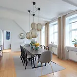 Penthouse-nordic-citycenter-balcony アパート *